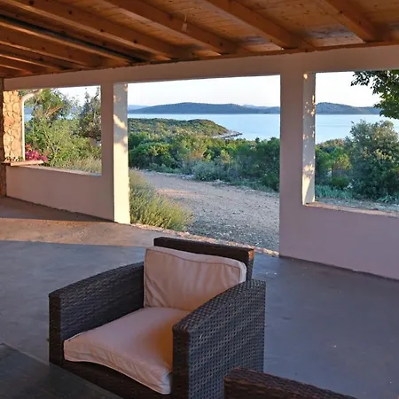 Robinson In With Seaview, Terrace * Pašman