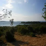 Σπίτι διακοπών Robinson In With Seaview, Terrace Pašman